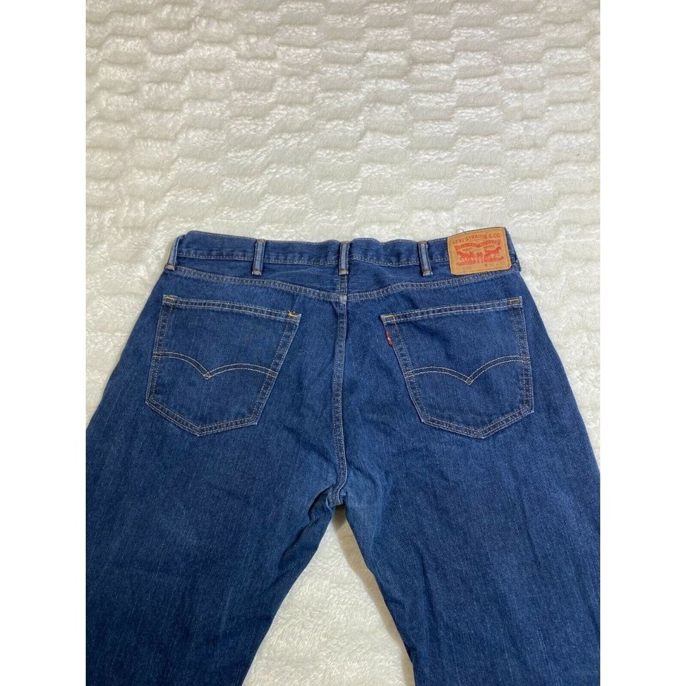 Levi's 505 Men's Size 38 X 32 Jeans 100% cotton